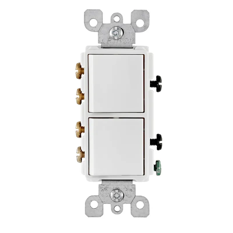 Leviton 5640-W 20 Amp 120/277 Volt Decora 3-Way/3-Way Commercial Grade Grounding Side Wired White AC Combination Switch